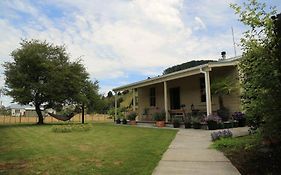 Blackfern Cottage